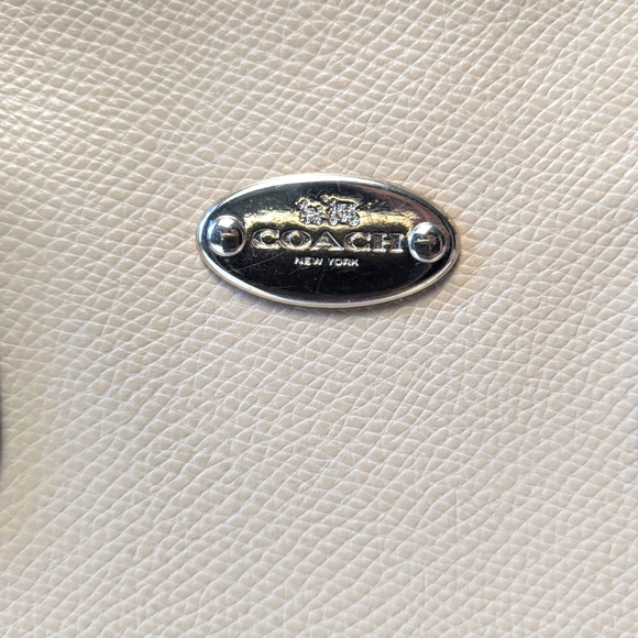 COACH satchel Bennett crossbody - Picture 3 of 8